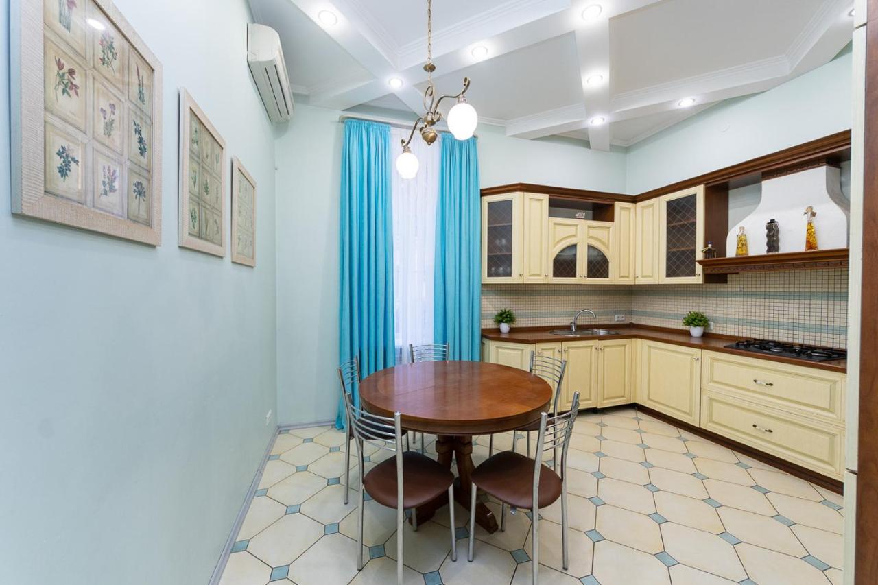 Apartament On Independence Square Kiev Eksteriør bilde