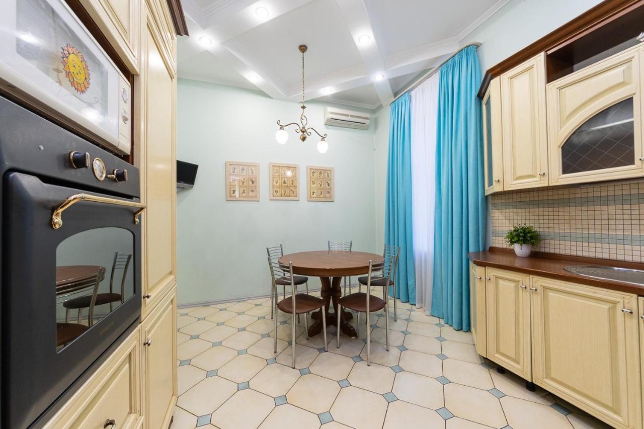 Apartament On Independence Square Kiev Eksteriør bilde