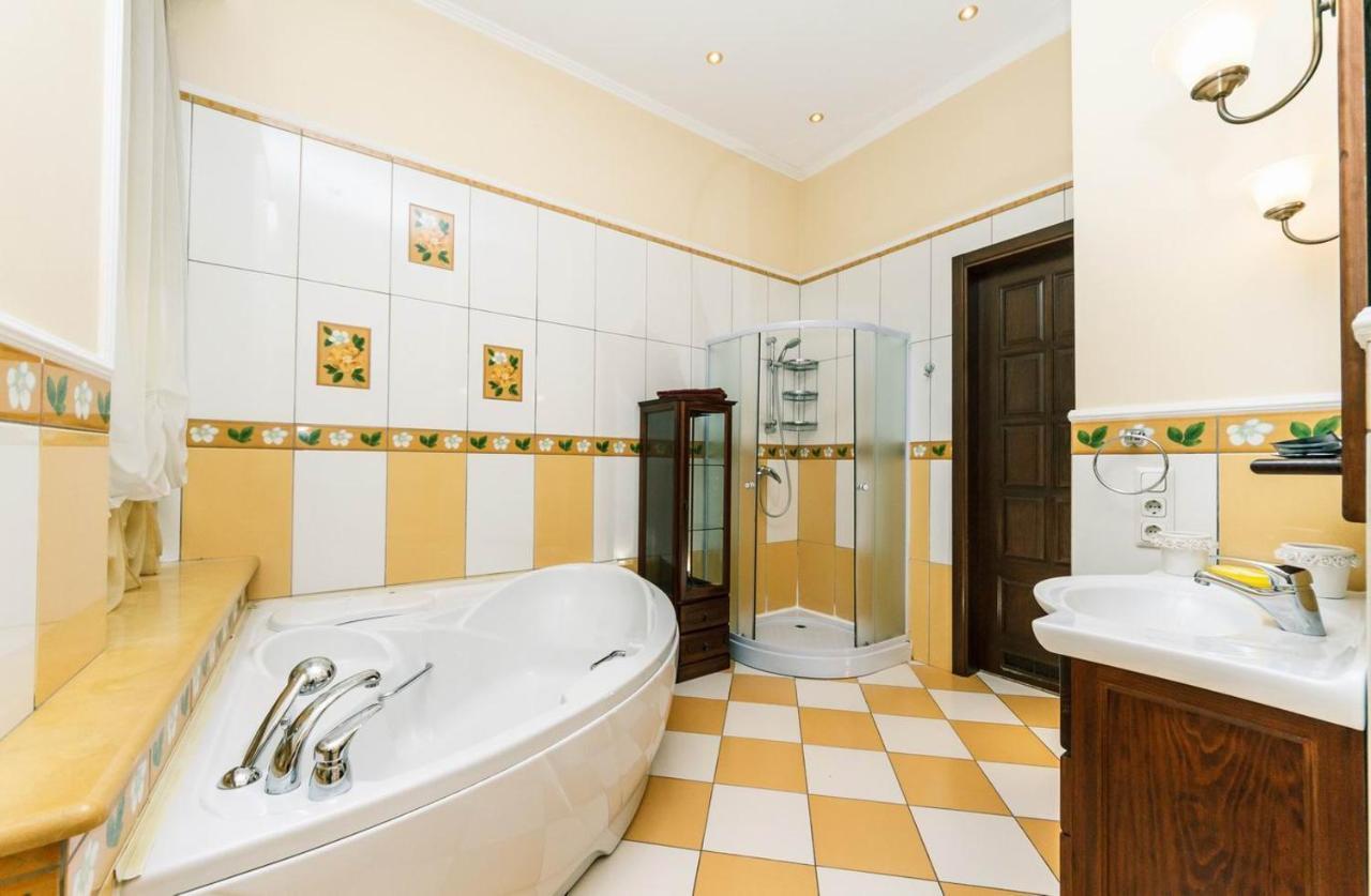 Apartament On Independence Square Kiev Eksteriør bilde